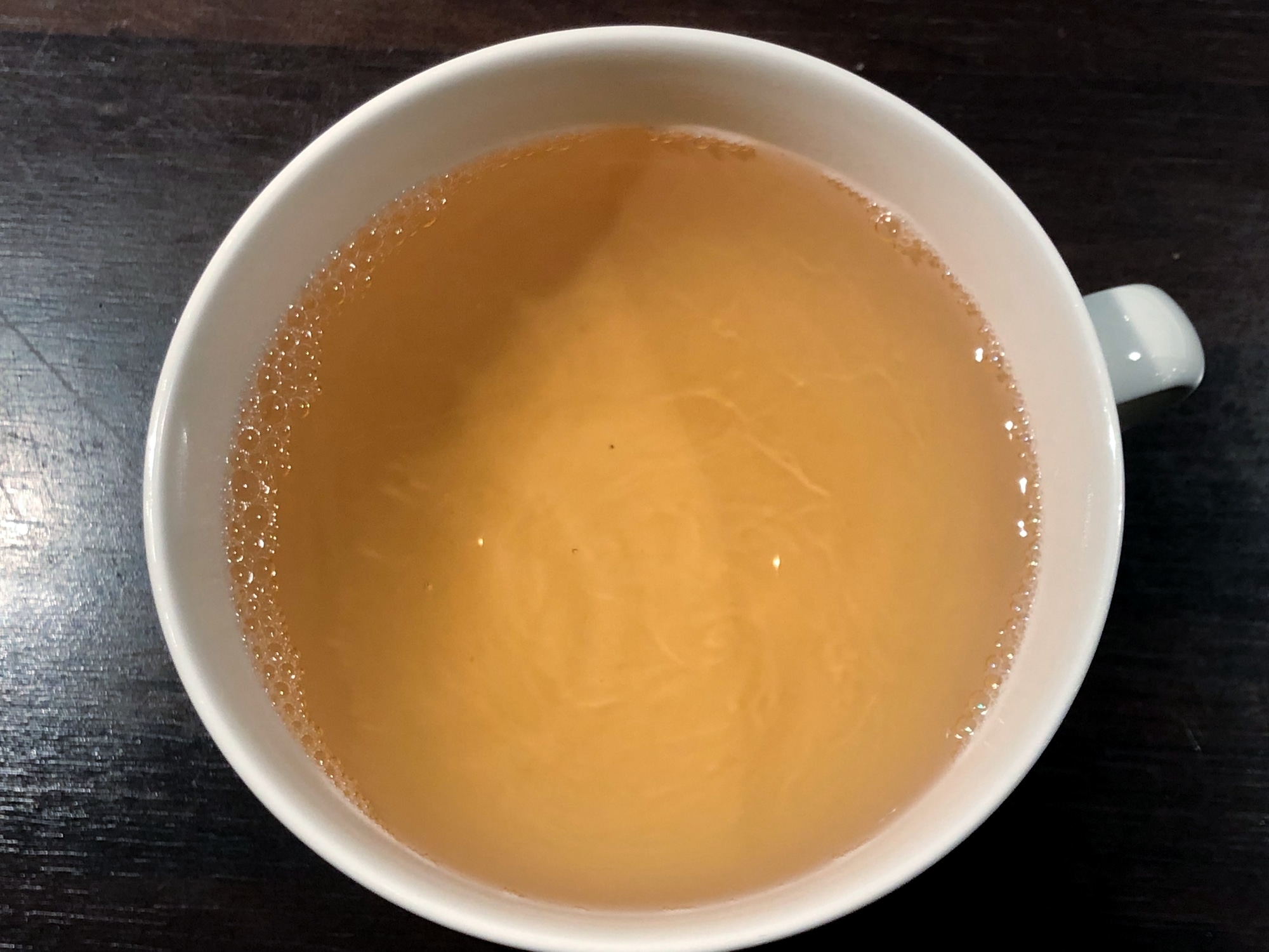 Kupillinen Silver Tips luomu -teetä